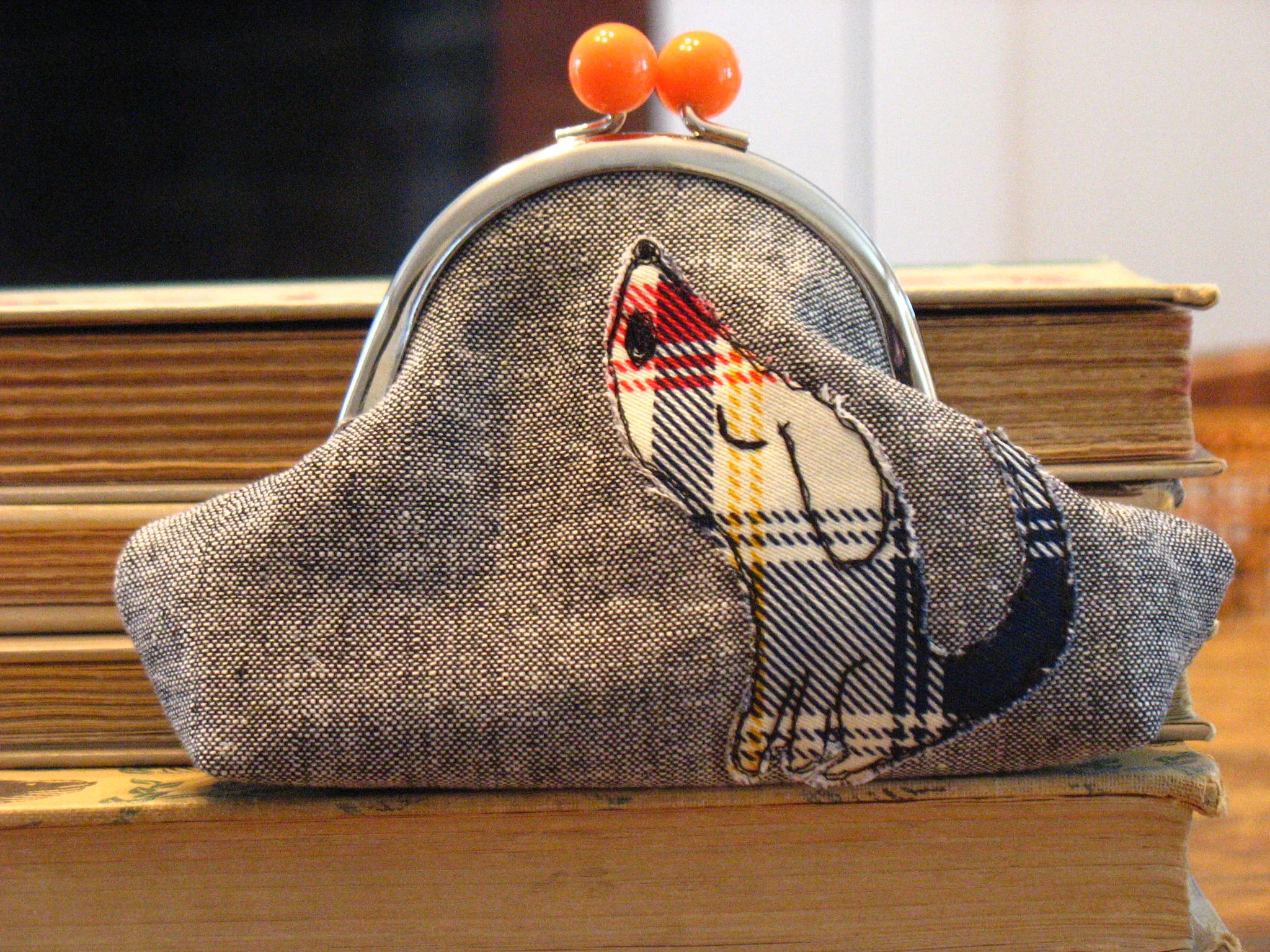 Howling Dog Essentials Snap Purse