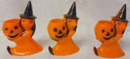 Vintage 3 Witches with Pumpkins Halloween Hard Plastic Candy Container ...