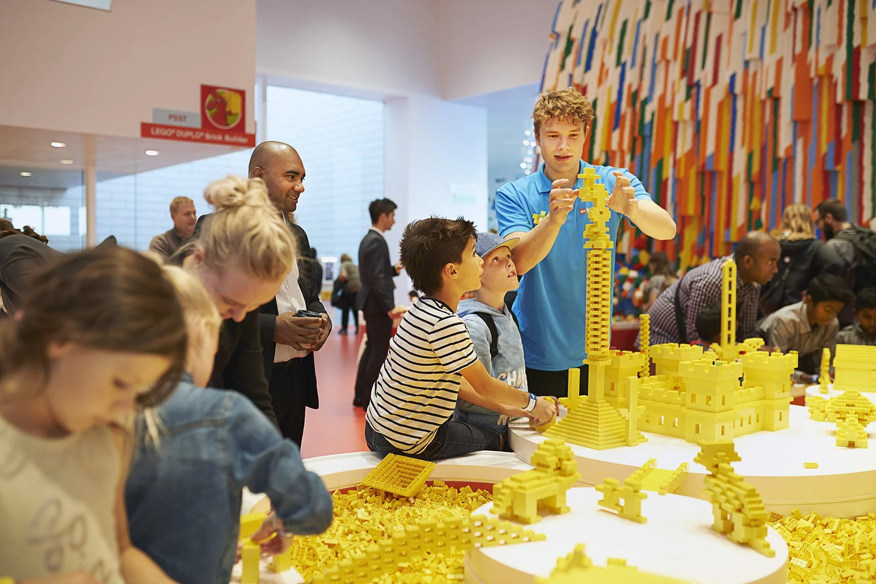 LEGO HOUSE Construction_Page_34.jpeg