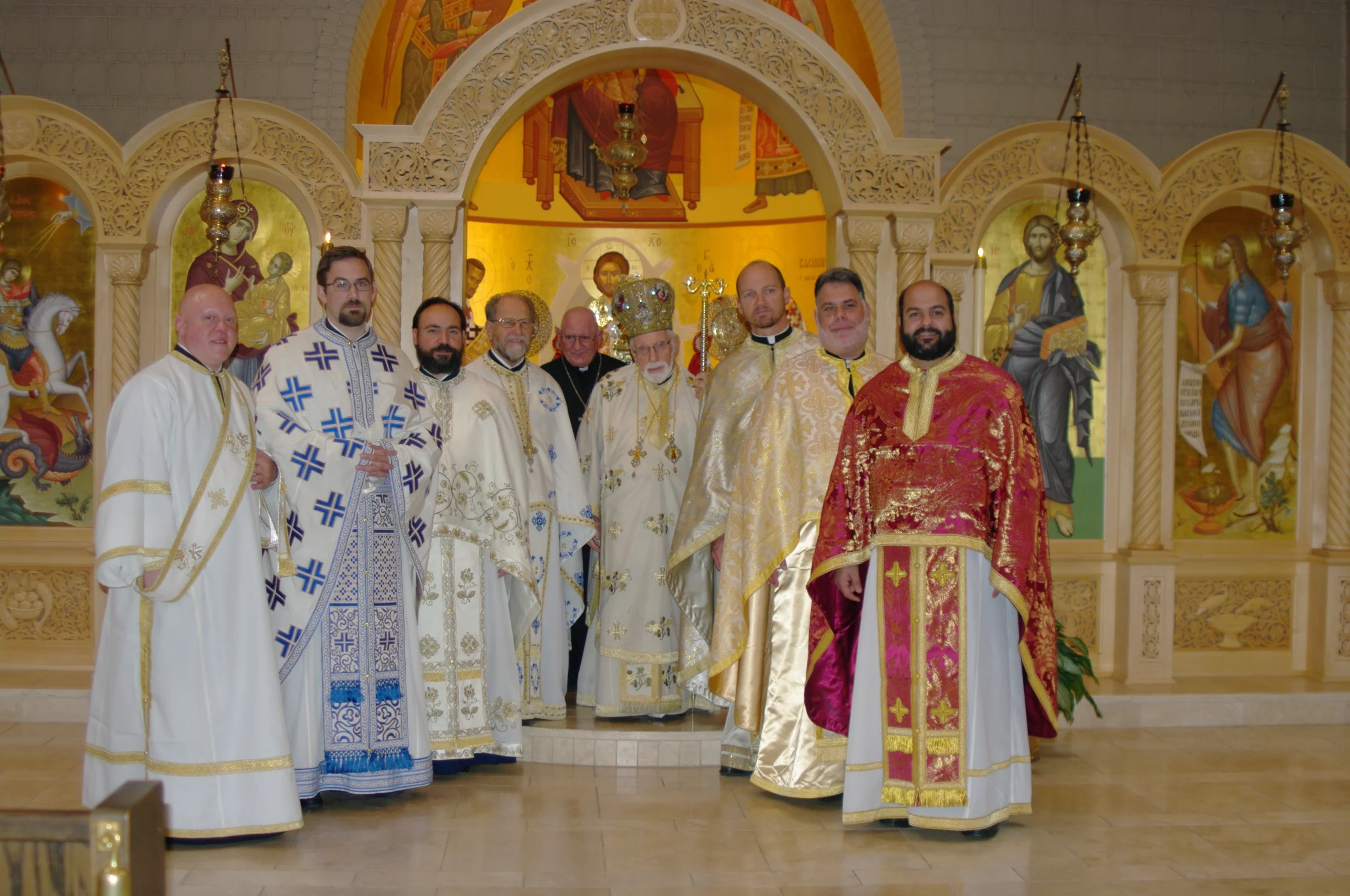 liturgy met iakovos w clergy2.jpg