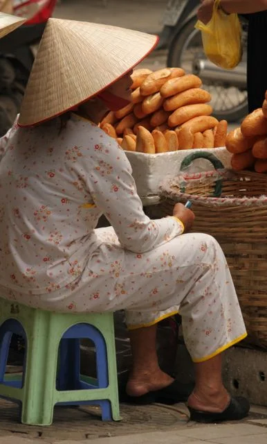 bread lady.jpg
