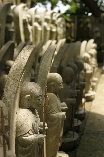 Statues 2.jpg
