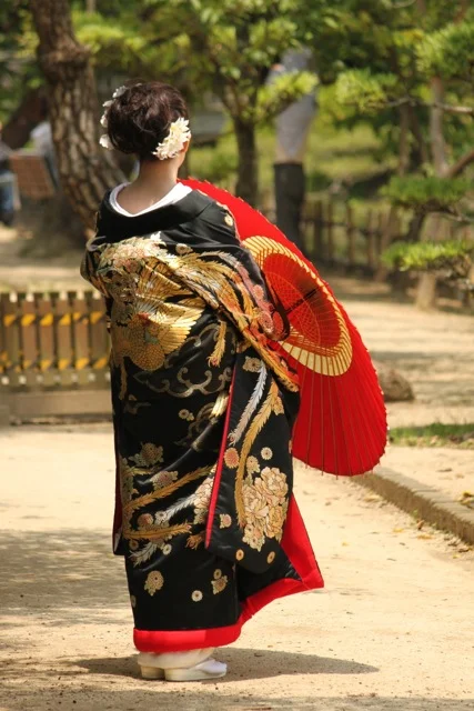 Lady kimono.jpg