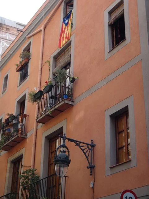 Street scene.jpg