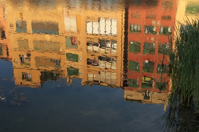 Reflection_Girona.jpg