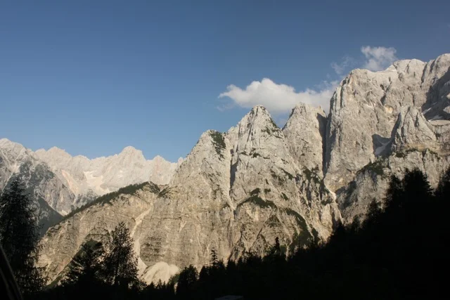 Mountains 2.jpg