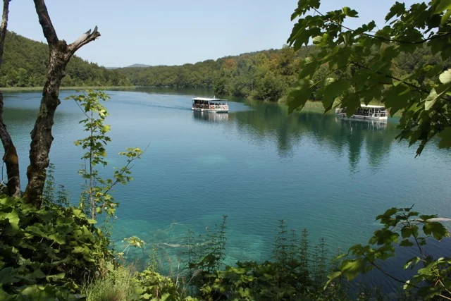 Plitvice Lakes 2.jpg