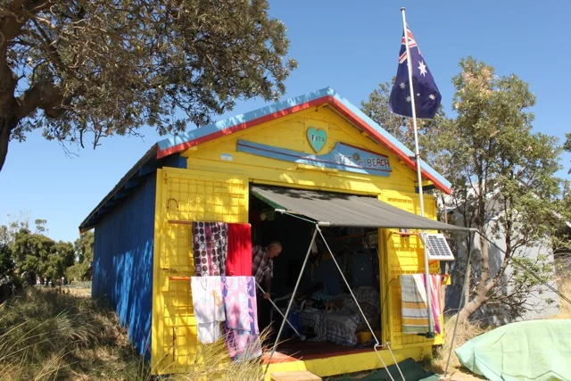 Hut 1.jpg