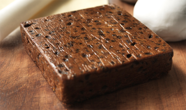 Classic christmas cake