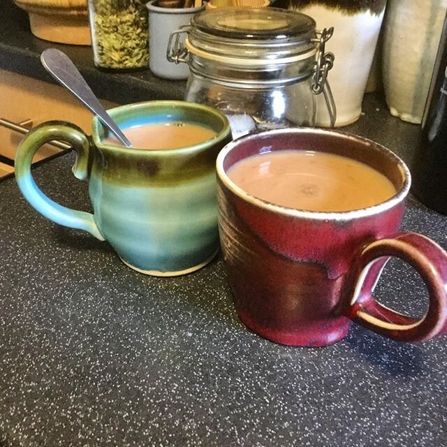 To celebrate my first day off in 30 days, running 51 back to back speedpottery sessions, some of which have been the most challenging of the past 2 years, lm about to have 2 cups of tea in bed....simultaneously. I know how to party. #mugs #pottery #t