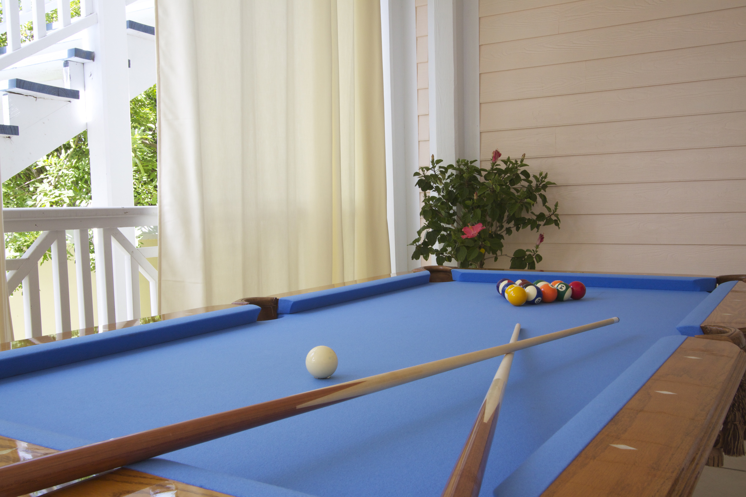 Downstairs Porch with Pool Table 3.jpg