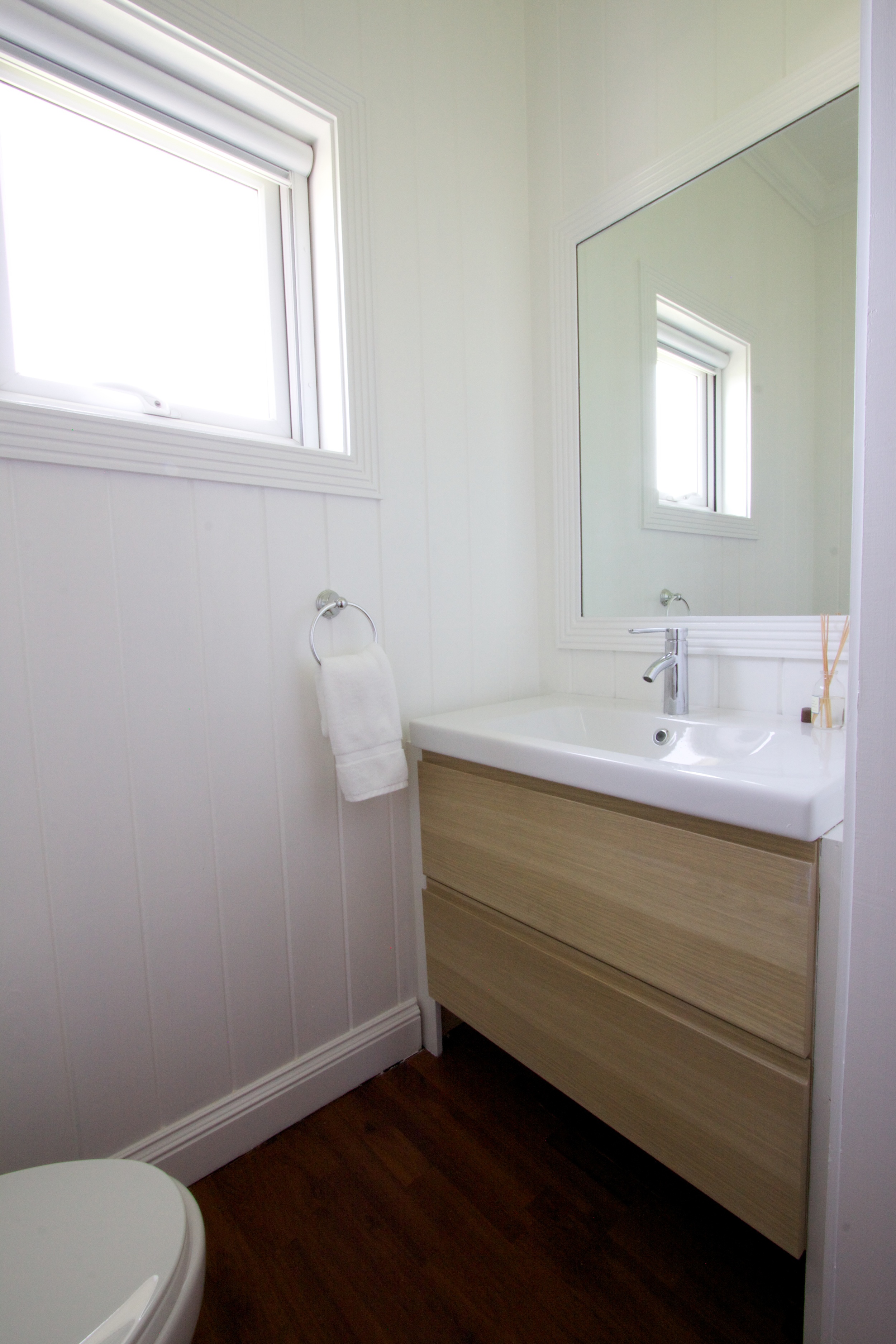 Guest Half Bath 3.jpg