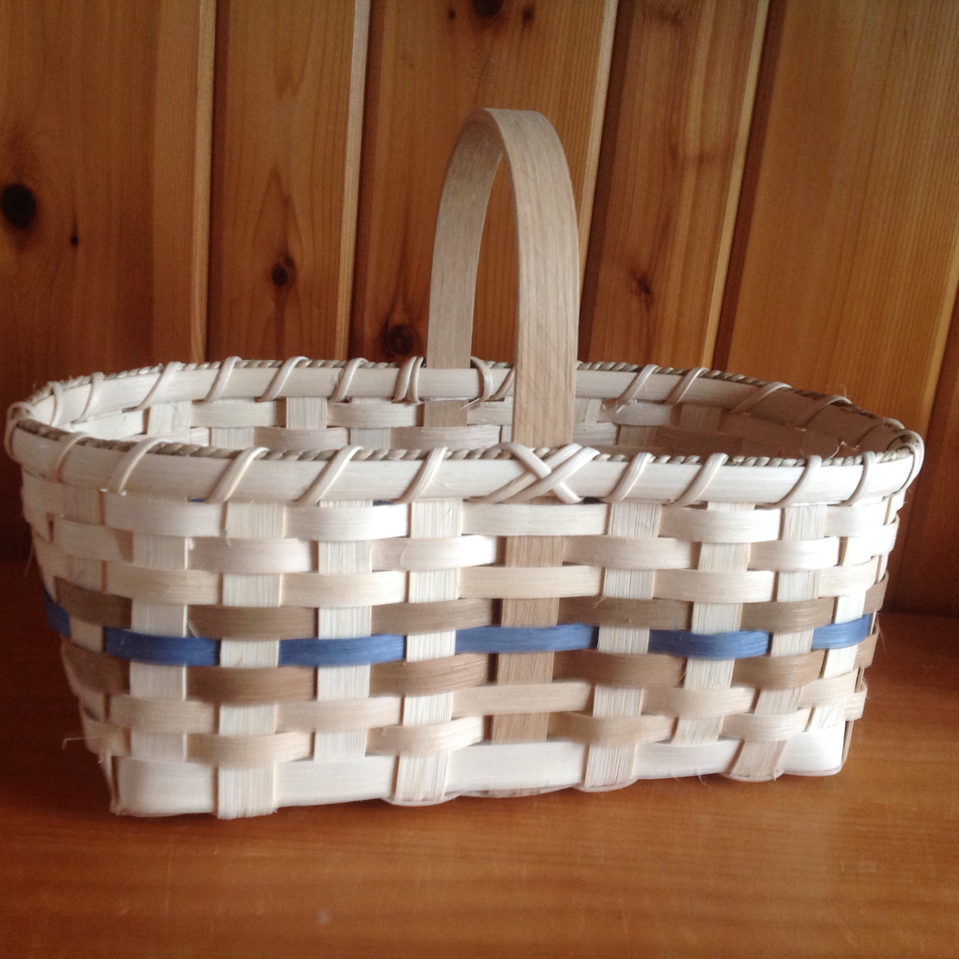 This is the basket each student will create during this workshop!