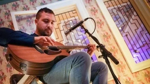 ryanmendolla3 Medium.jpg