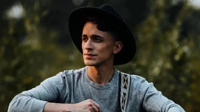 sethjames Medium 2.jpg