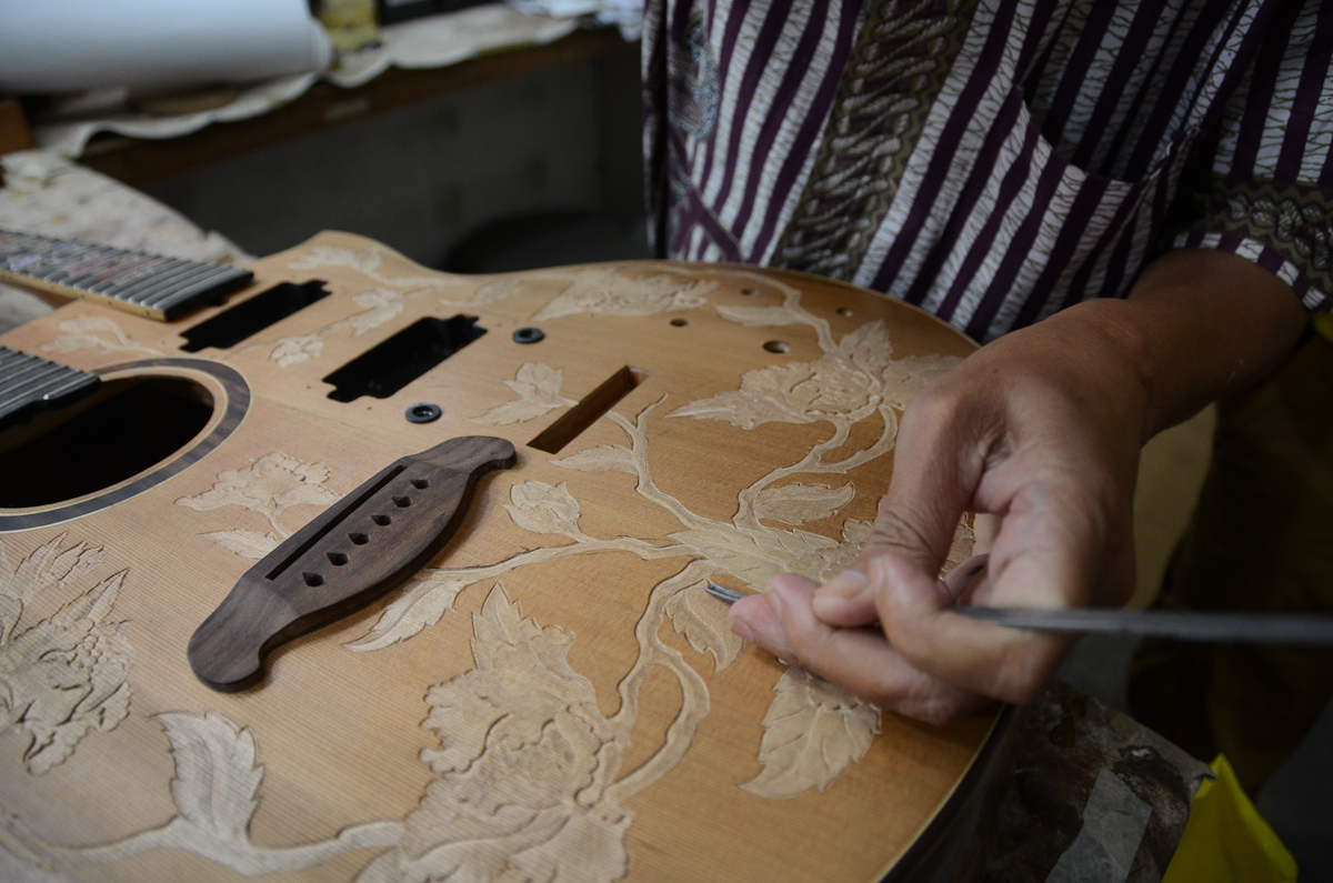 Bali Guitar-6.jpg