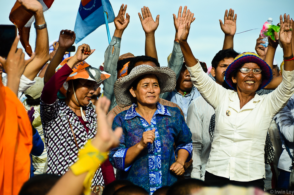 Opposition supporters at a rally protesting the results of the July 28, 2013 elections in Cambodia. 