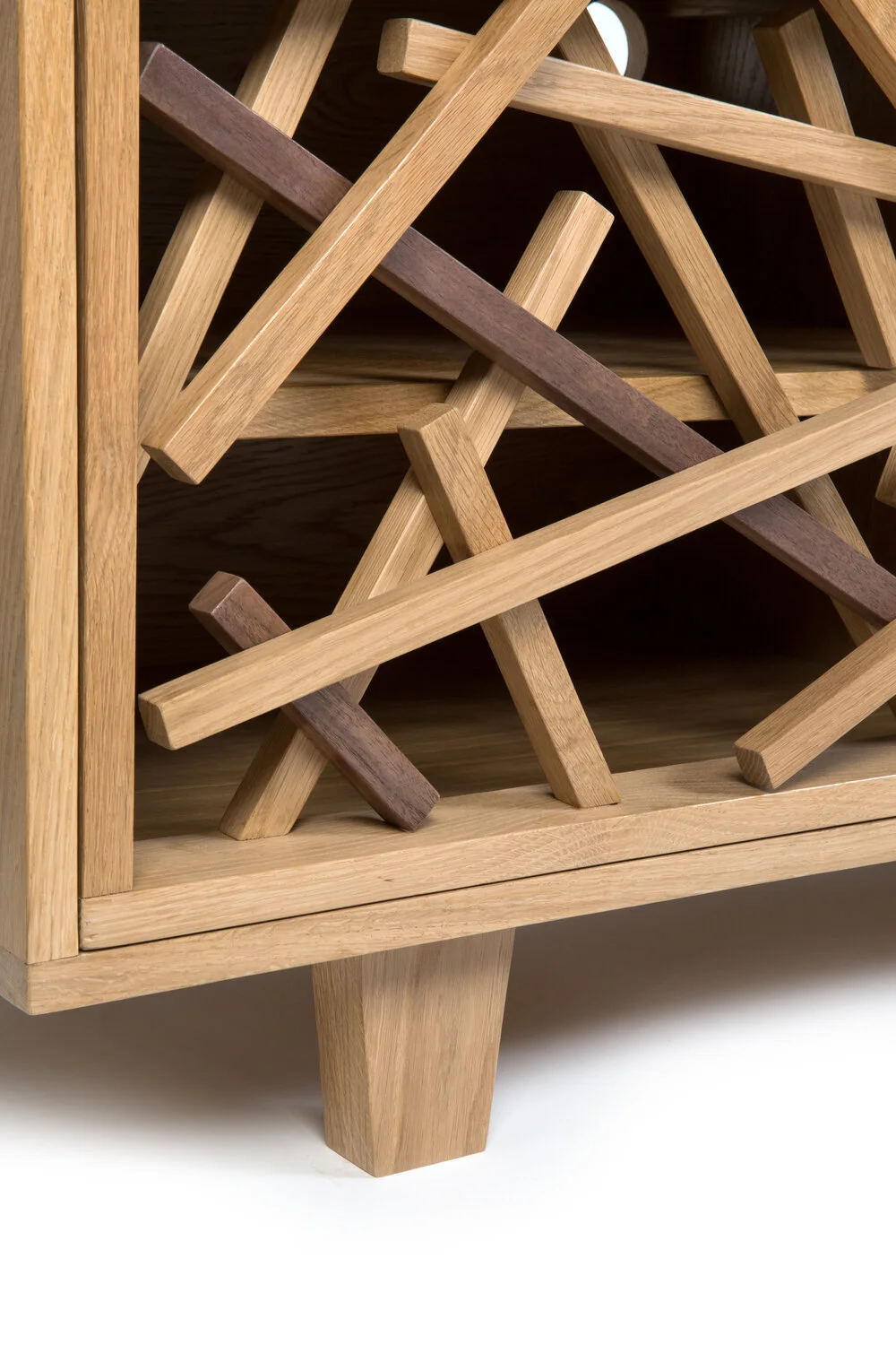 Ethan-Abramson_Thistle+Console_02.jpg
