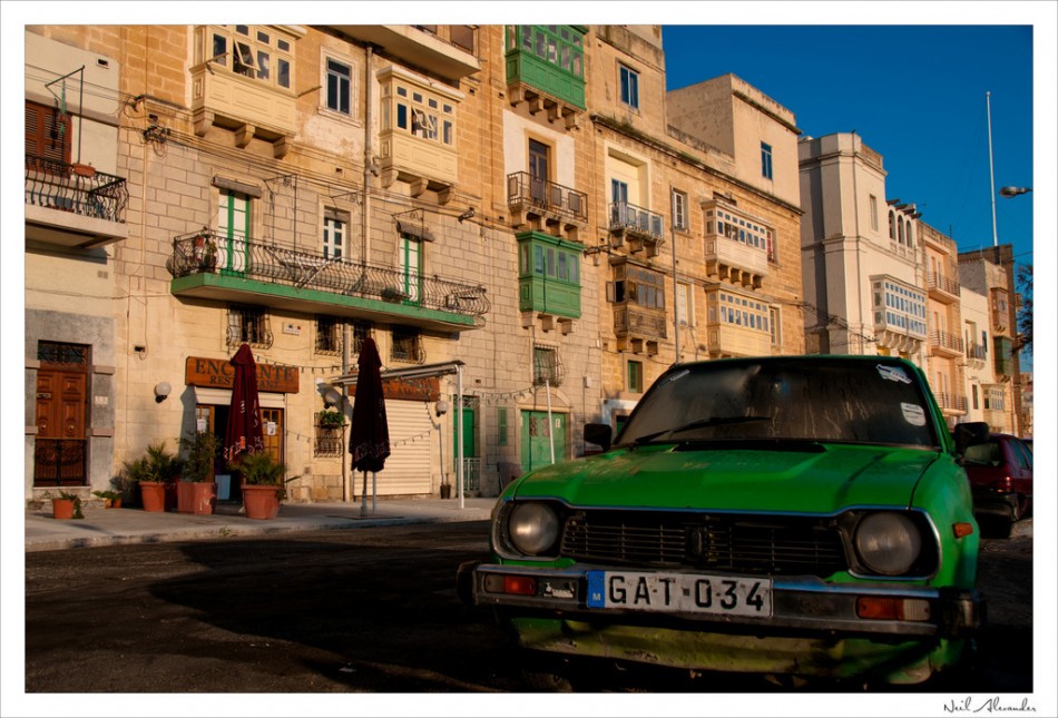 O ld car in Valetta, Malta (Click for larger)