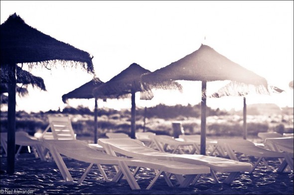 E mpty sun loungers on the beach, Vilamoura, Portugal (Click to view larger) - Is it art, or even fine art, or is it just a bunch of empty sun loungers on a beach?