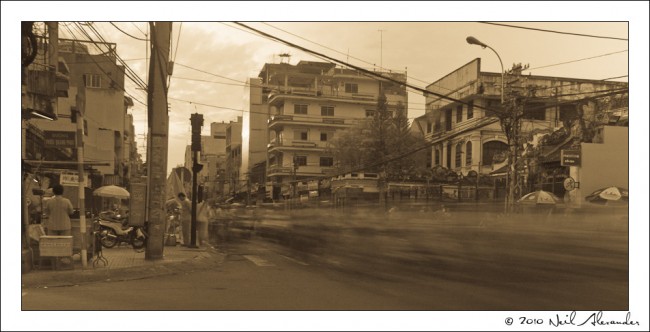 M otorbike madness, Saigon by Neil Alexander