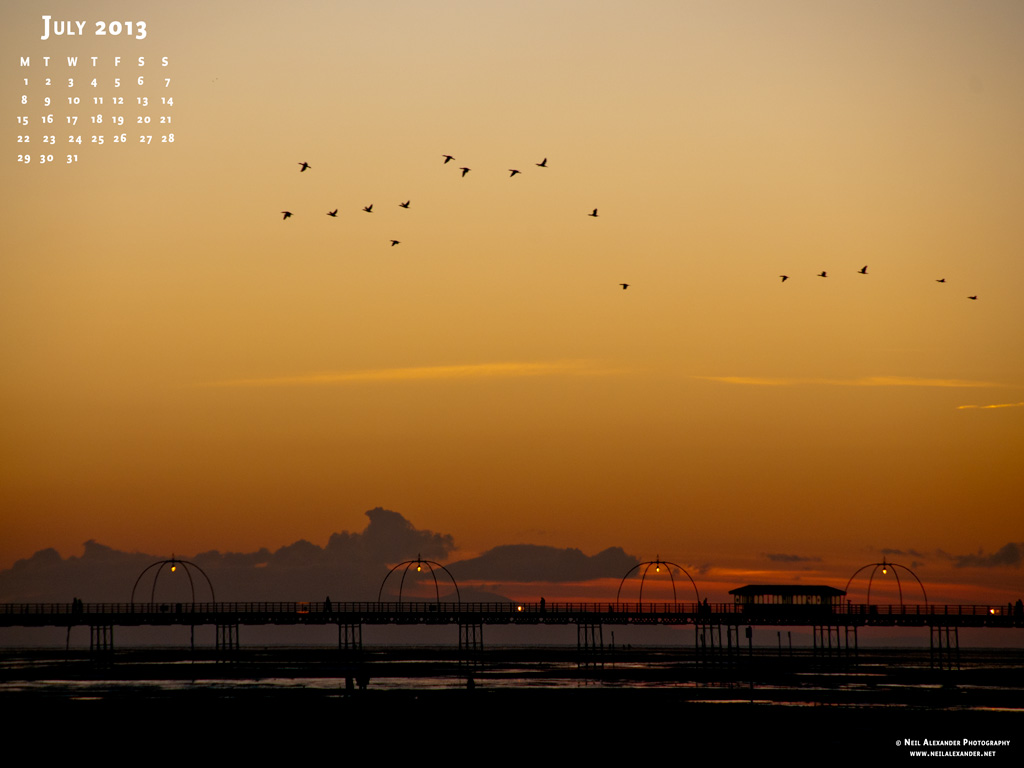 July-2013-Desktop-Wallpaper-1024x768.jpg