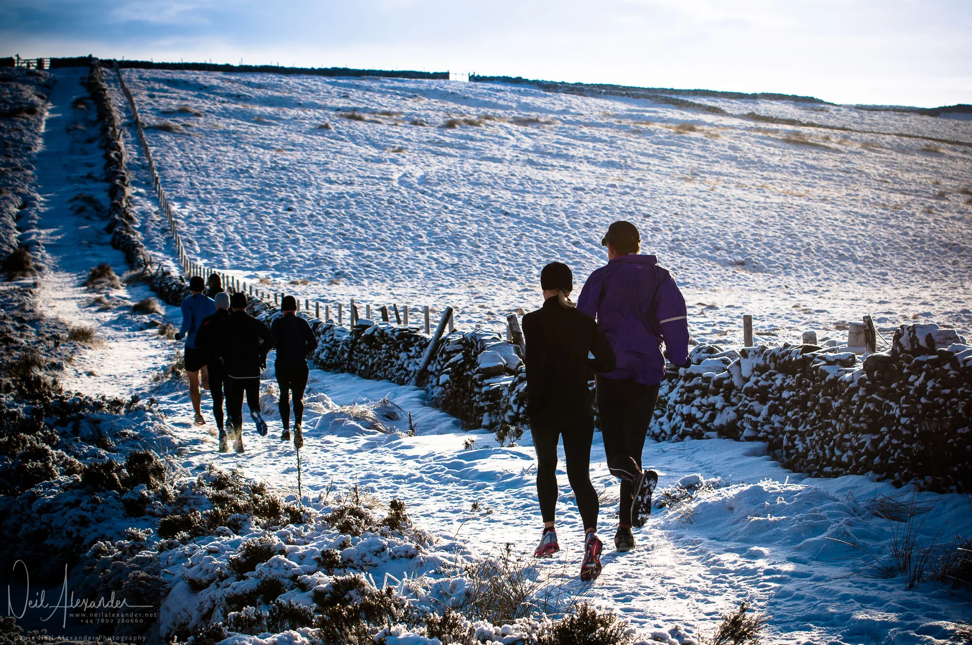 Fell-running in the snow-Neil_Alexander-01.jpg