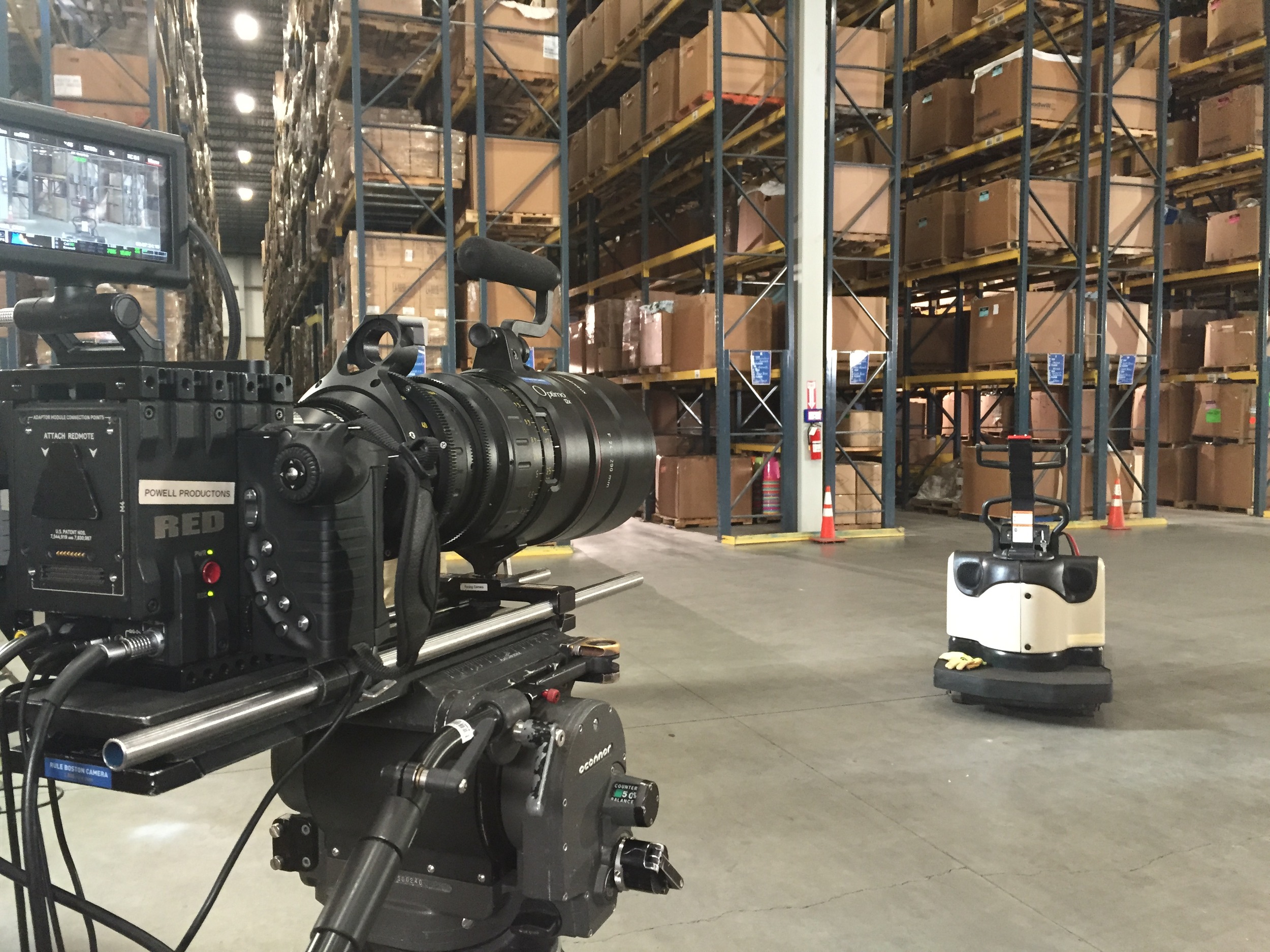 Epic with sidehandle, 5" touch screen, o'connor head/sticks, pl lens mount and an Angenieux 24-290