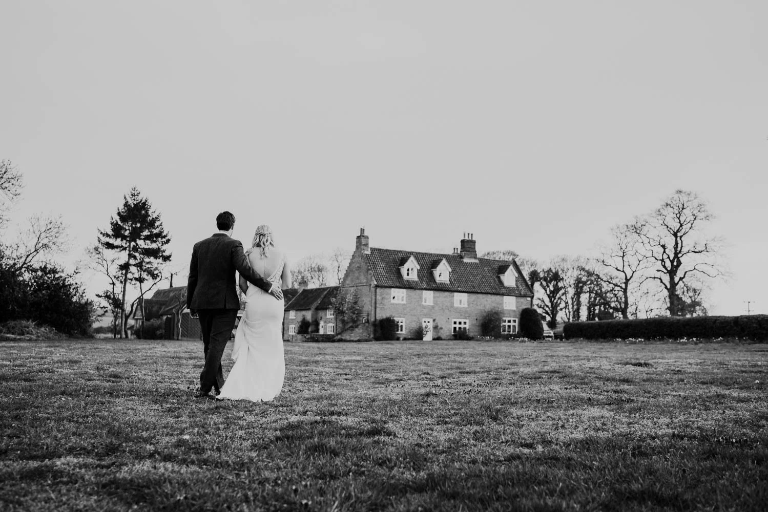 FIRST LOOK // CHRISTY &amp; OLLIE