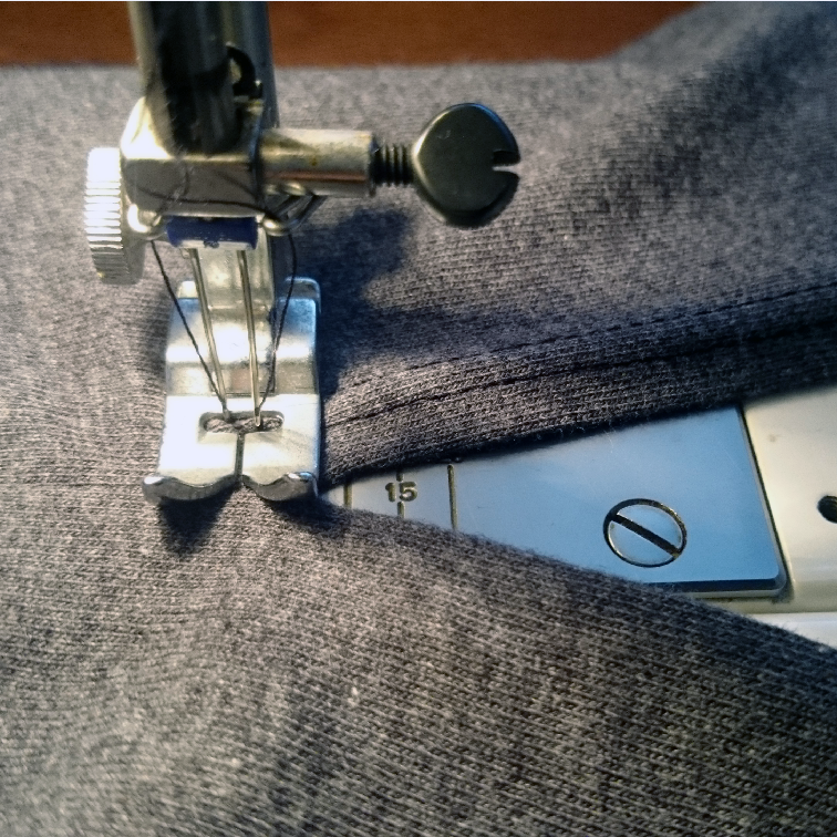 10. Twin stitch slit