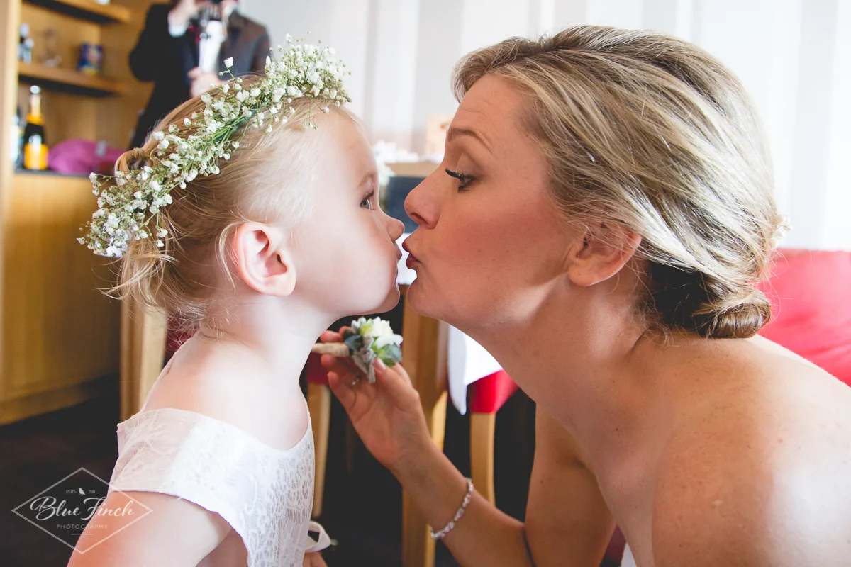Justine + Michael Preview-9.jpg