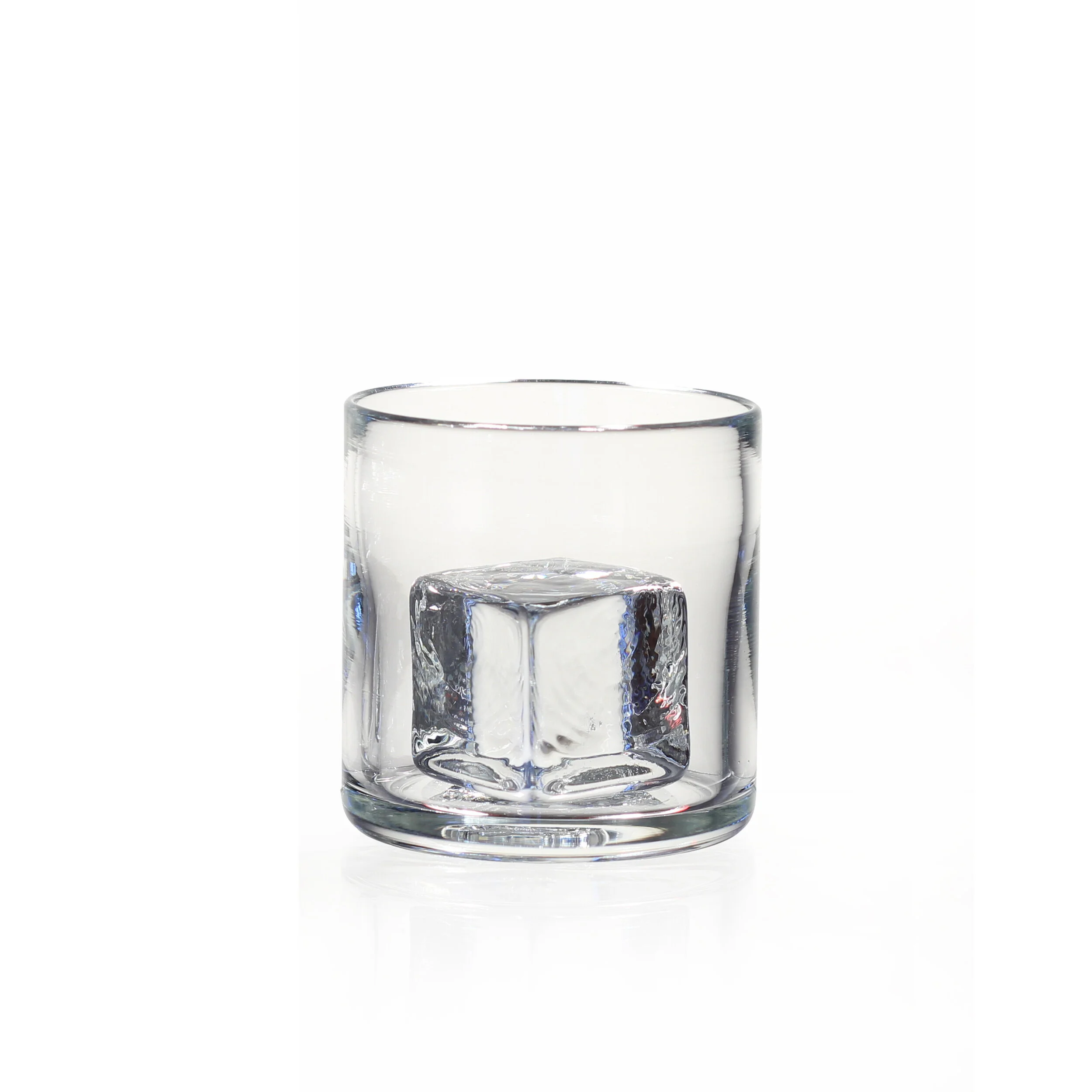 Petite Cube.jpg