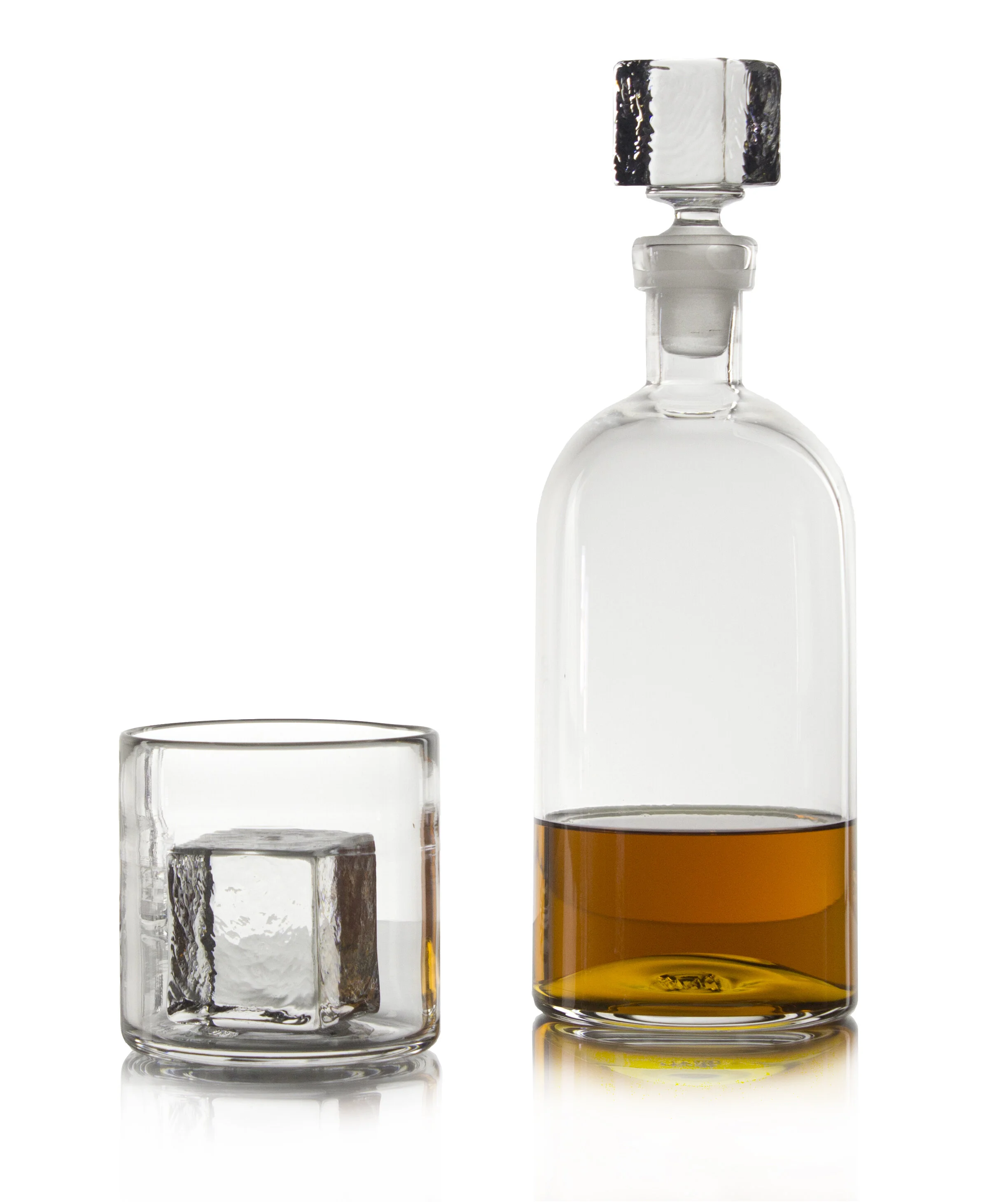 CubeDecanter 1.1 .jpg