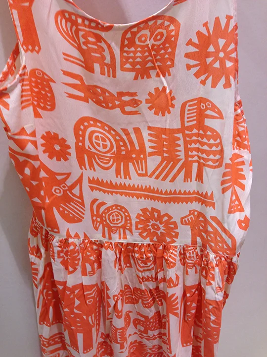 I loved this fun 90's African conversational print
