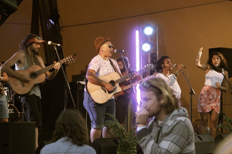 Island Vibe 2013028.jpg