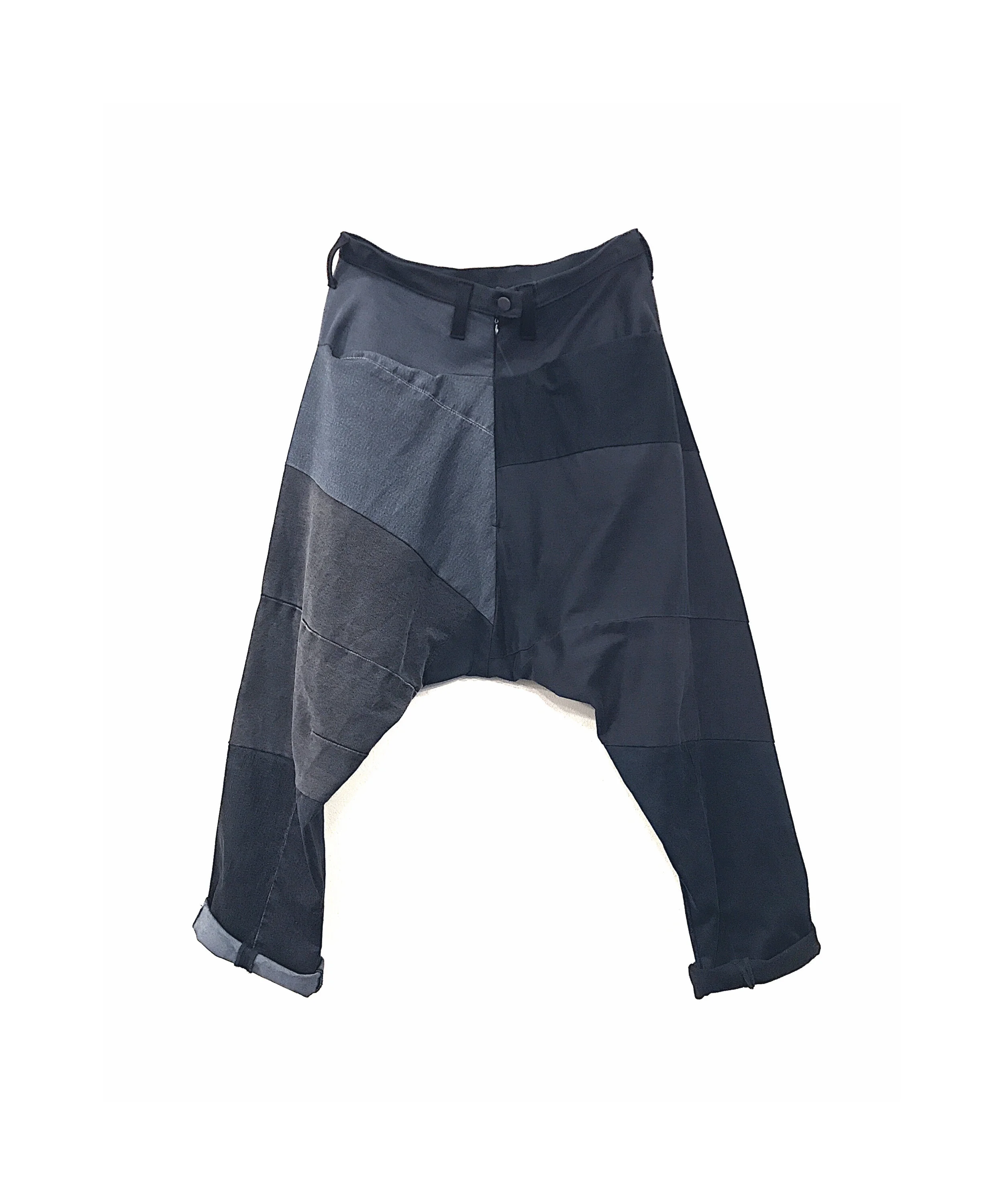 Drop Crotch Jeans 020520