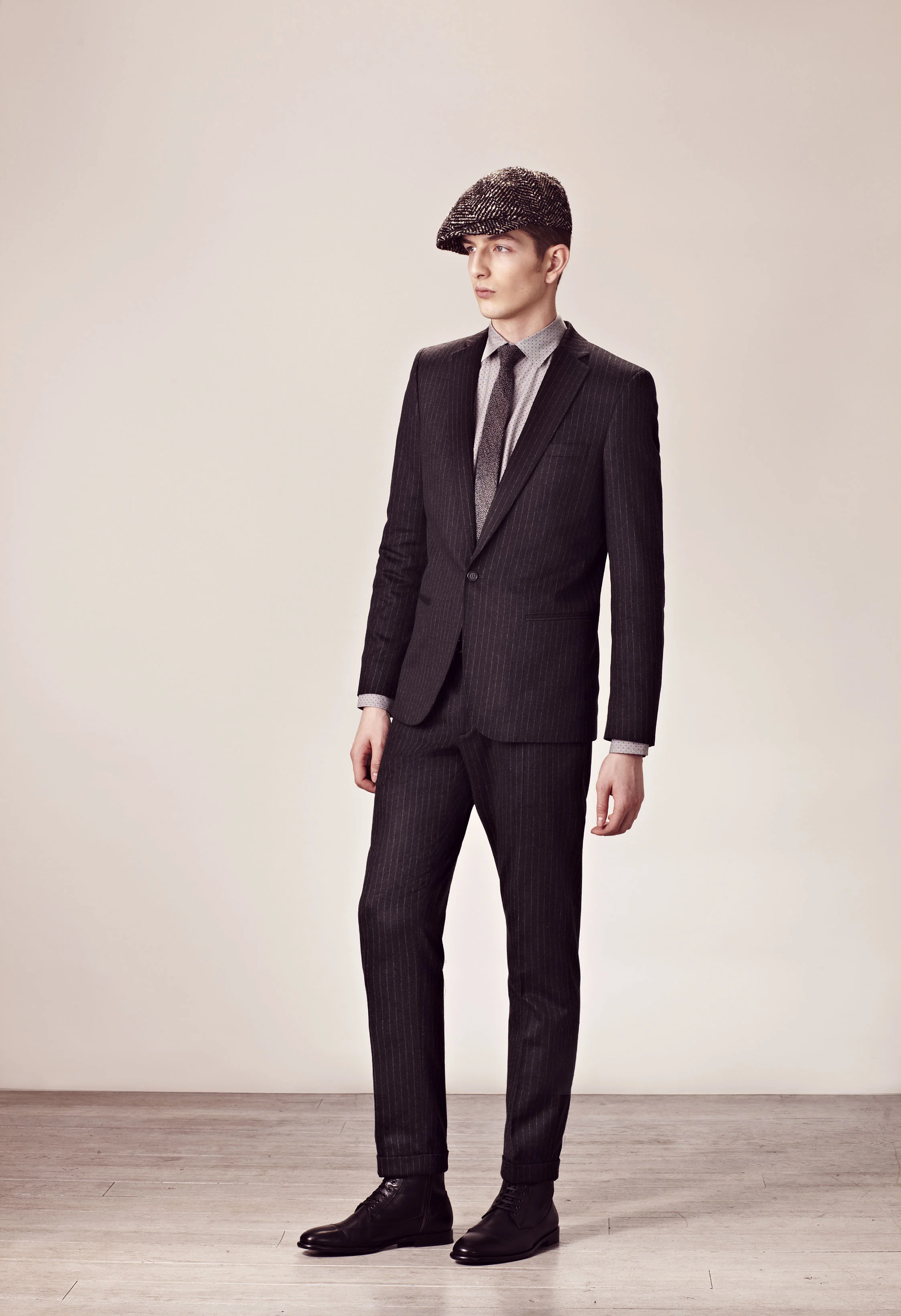P&J Homme H12_11.jpg