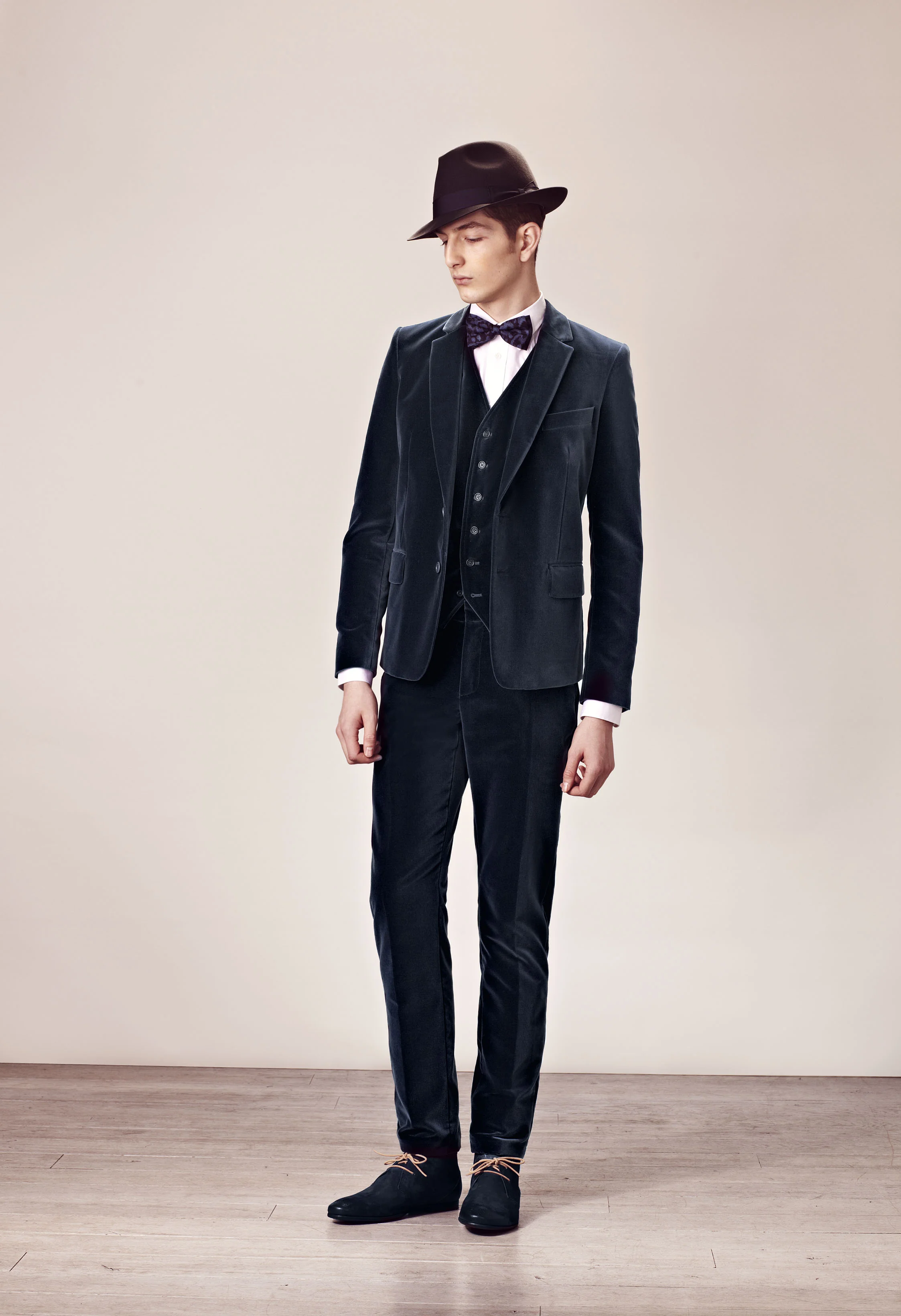 P&J Homme H12_24.jpg