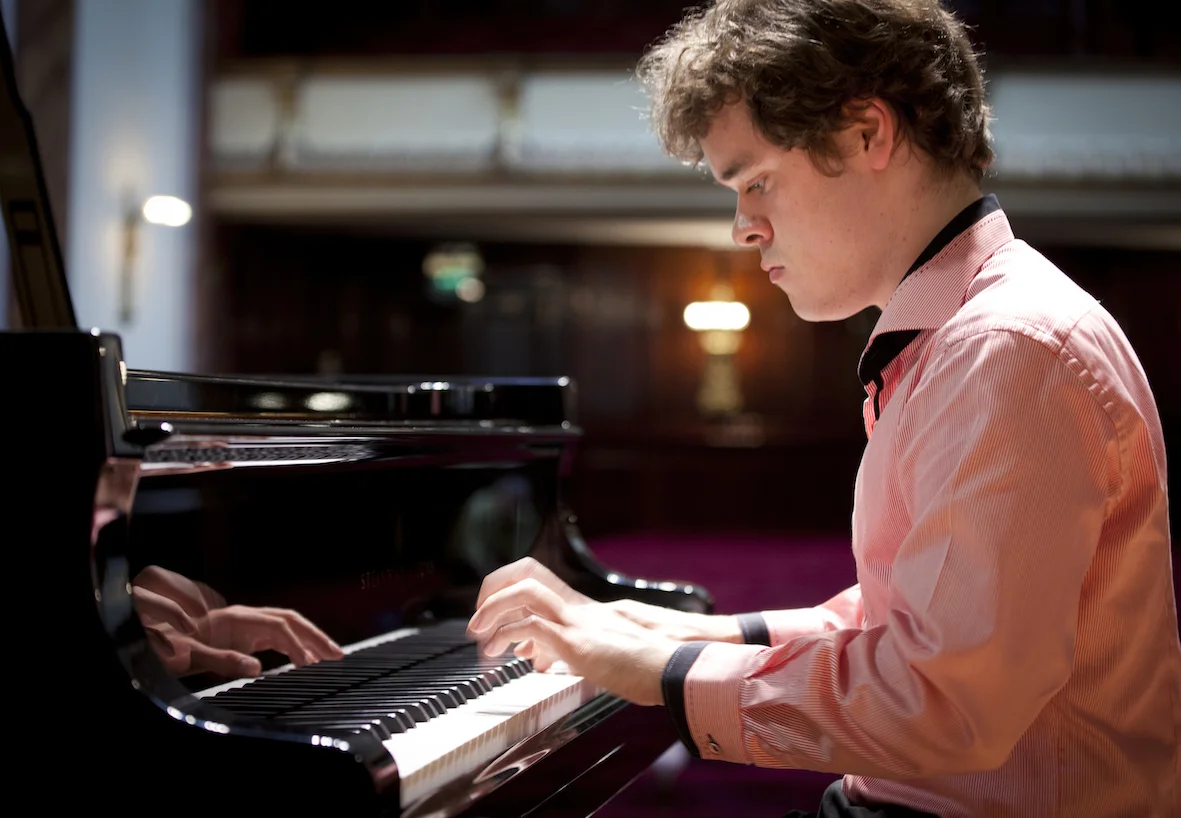 Benjamin Grosvenor, 2016, cr. operaomnia
