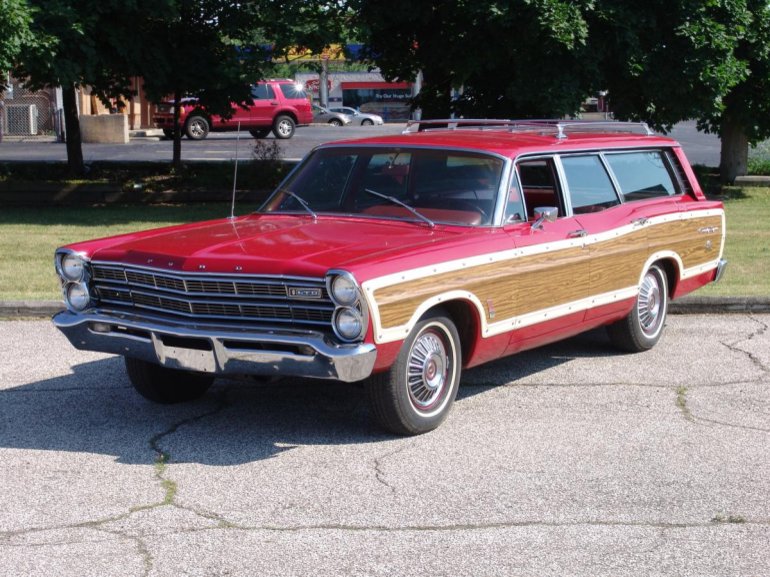 Ford Country Squire 2a.jpg