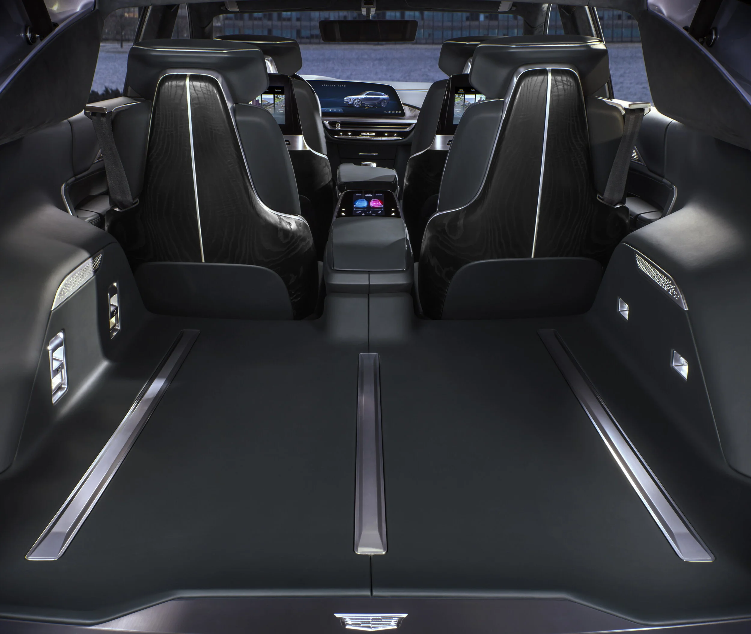 Cadillac-LYRIQ-004.jpg
