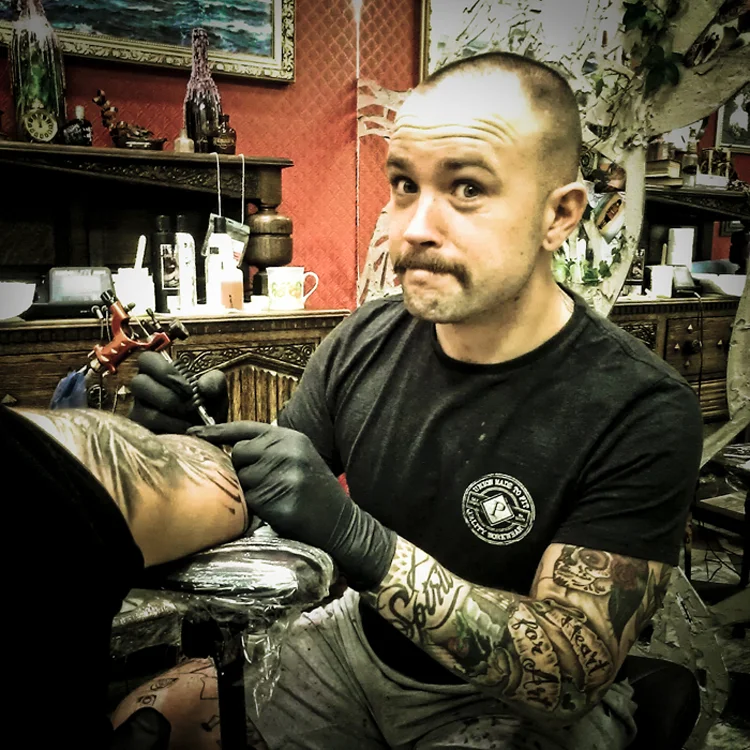 danny-heart-for-art-movember-tash.jpg