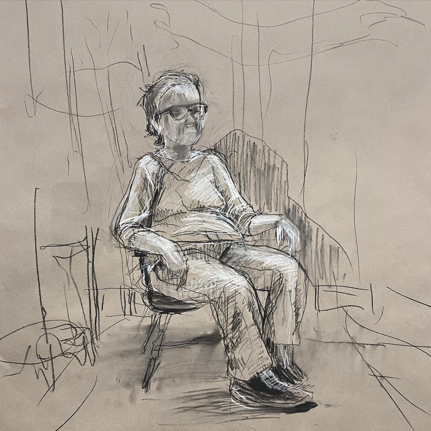 Big thanks to Sue for sitting with me today! 
&amp; a second thanks to everyone that will be sitting with me soon. ✏️ 📄 
.
#art #artwork #artist #draw #drawing #drawings #figure #figuredrawing #figurativeart #figurative #sketch #sketching #sketches 
