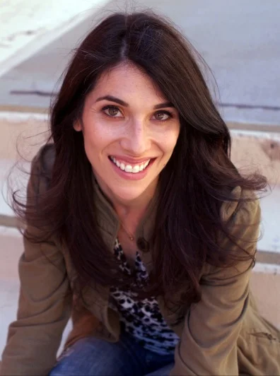 LW_2013Headshot_cropped.jpeg