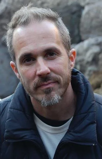 Matthew_Riutta_headshot.jpg
