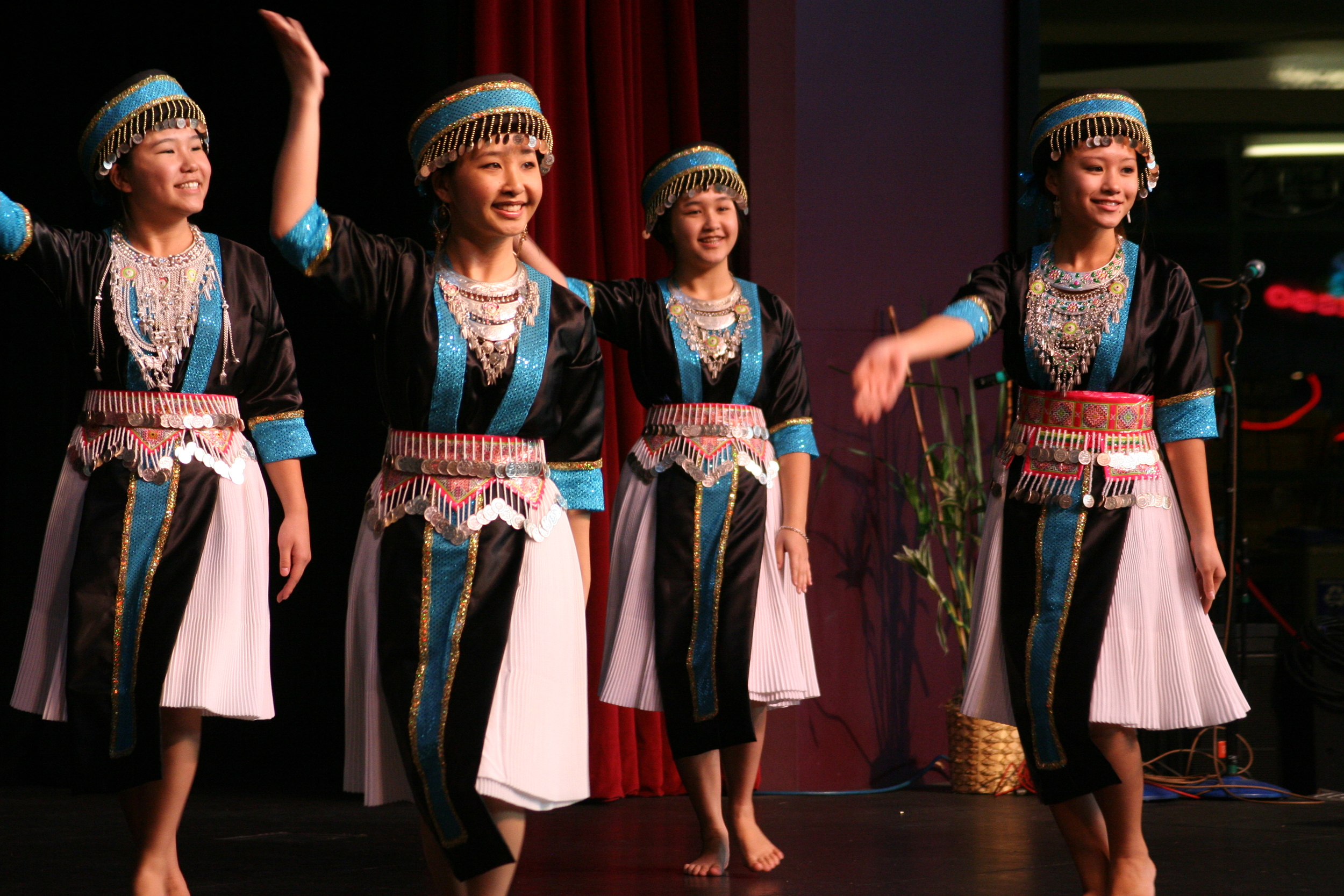 Hmong New Year 2008.jpg