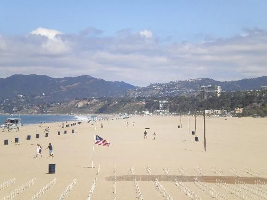 santa-monica-beach.jpg