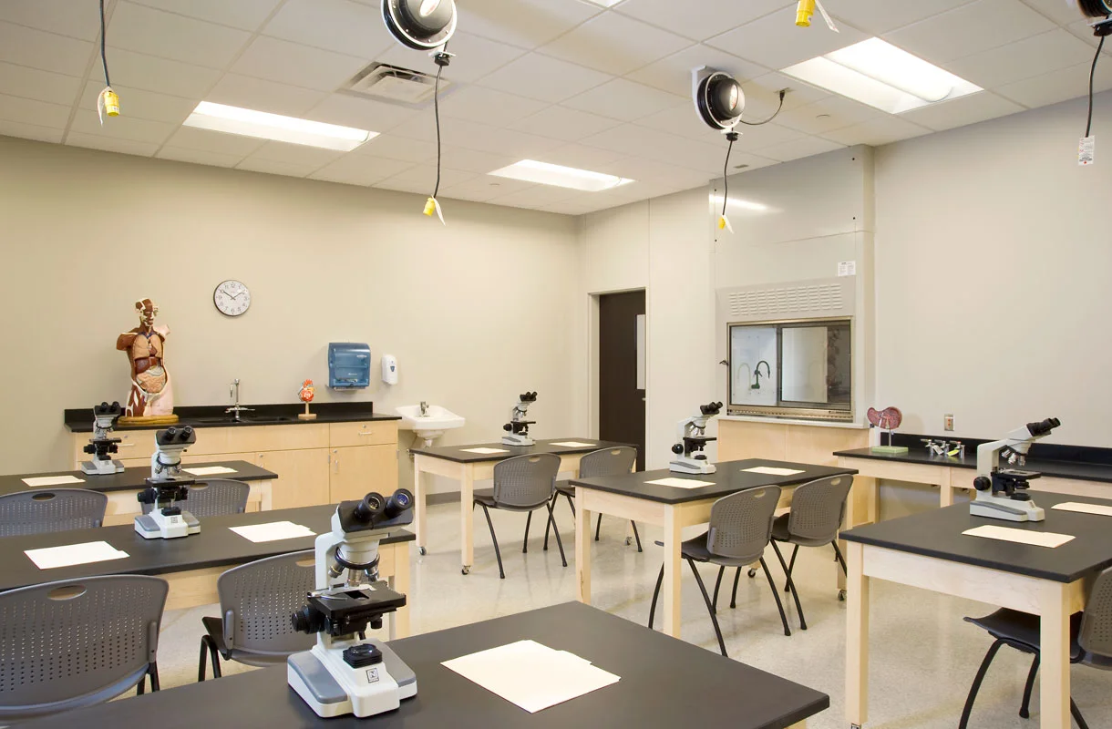 ScienceLab.IvyT.Ratio.810.jpg