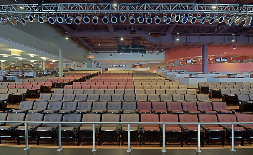 Hoosier-Park_Theatre-Seats_lo-res-72-dpi.jpg