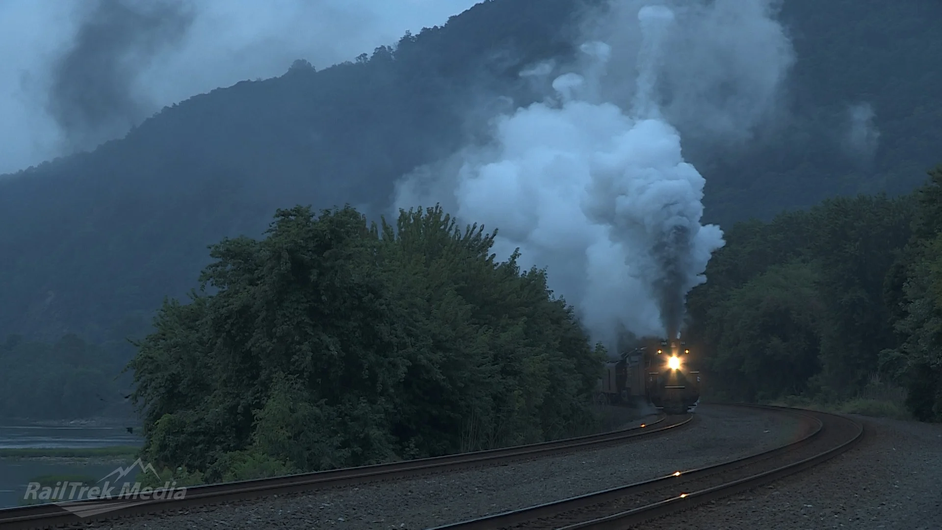 8.20.12 NKP765 Duncannon Rings.jpg